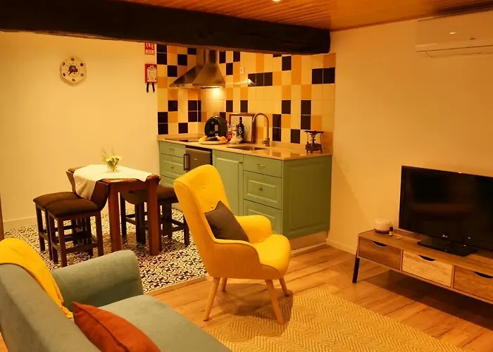 Casarupa Do Viriato トーレ・デ・モンコルヴォ